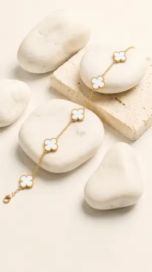Clover White Bracelet