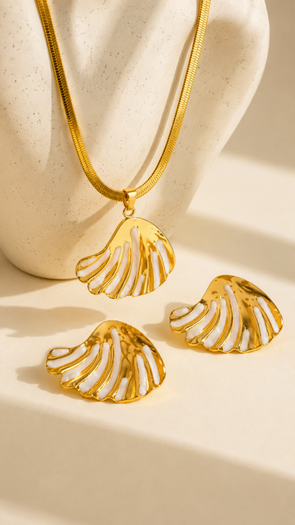 White Shell Pendant Necklace with Earring Set