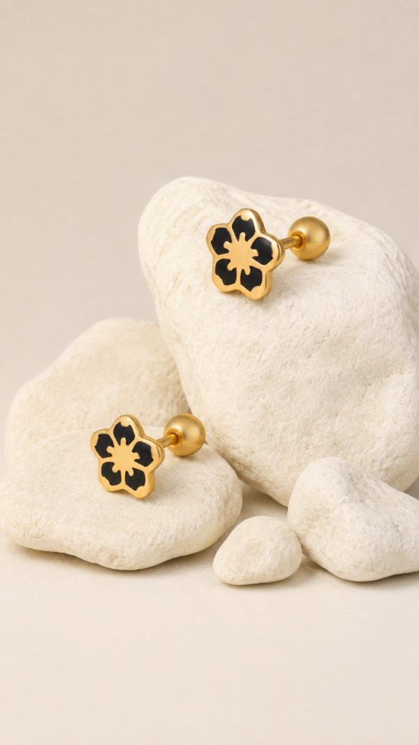 4a292e74-76de-4a7c-9f93-a0320d336e2f BLACK FLOWER STUD DESIGN BACK BALL EARRINGS
