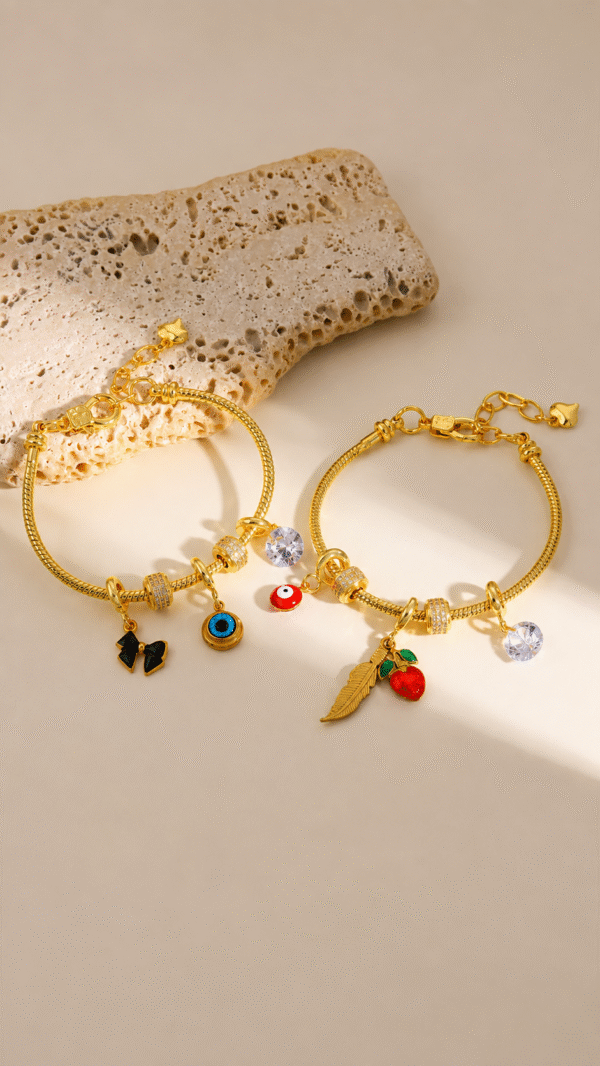 CHARMS9 CHARMS BLUE/RED EVIL EYE BRACELET