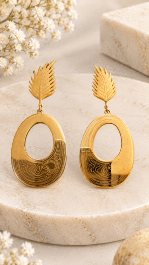 ROUND LEAF EARRING
