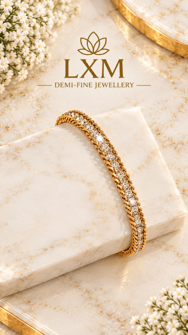 e1a2b0db-1a64-41b2-9a5c-eeb2e32214d7 PREMIUM WHITE STONE BRACELET