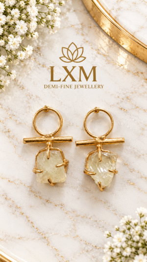 SINGLE LINE STUD WITH NATURAL STONE BRASS